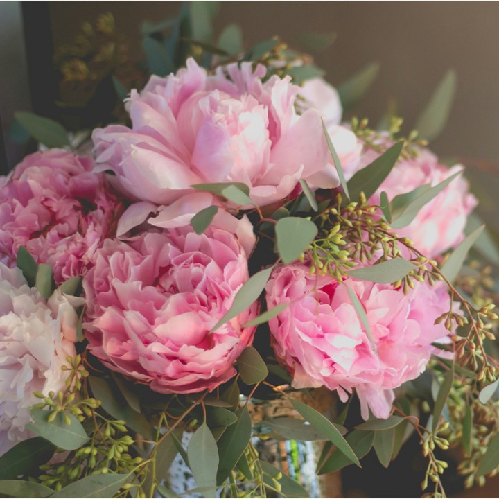 26/04 - Composition d’un bouquet de fleurs fraiches (autour de la pivoine)