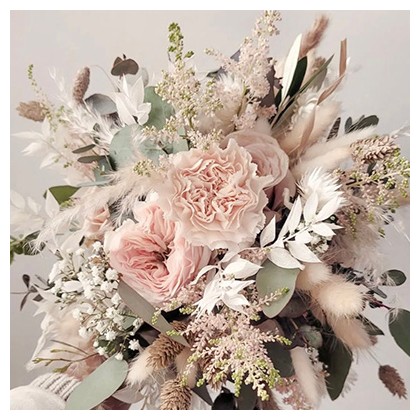 28/02 - Création d’un bouquet champêtre alliant fleurs fraiches et fleurs séchées